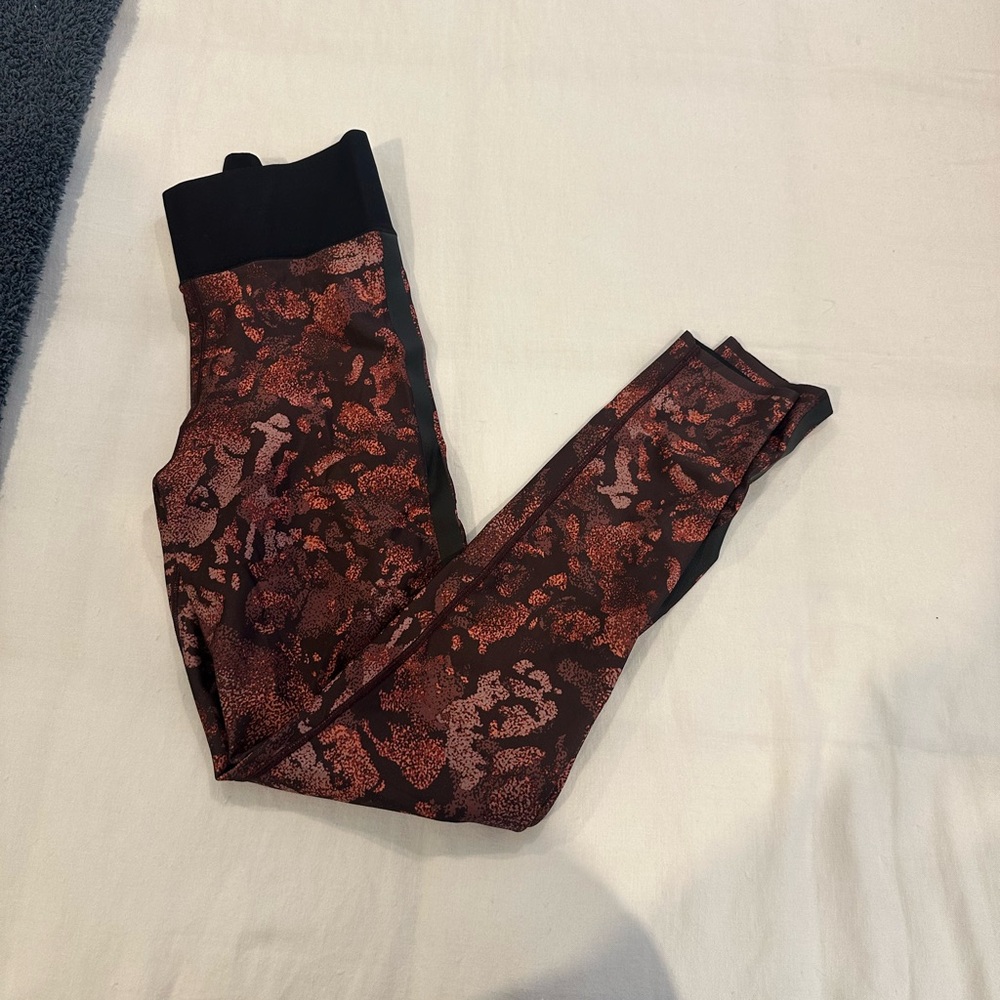 UltraCor high rise leggings size XS - Picture 3 of 6